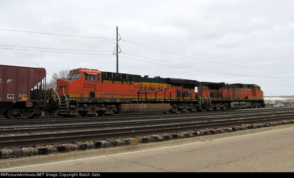 BNSF 8339